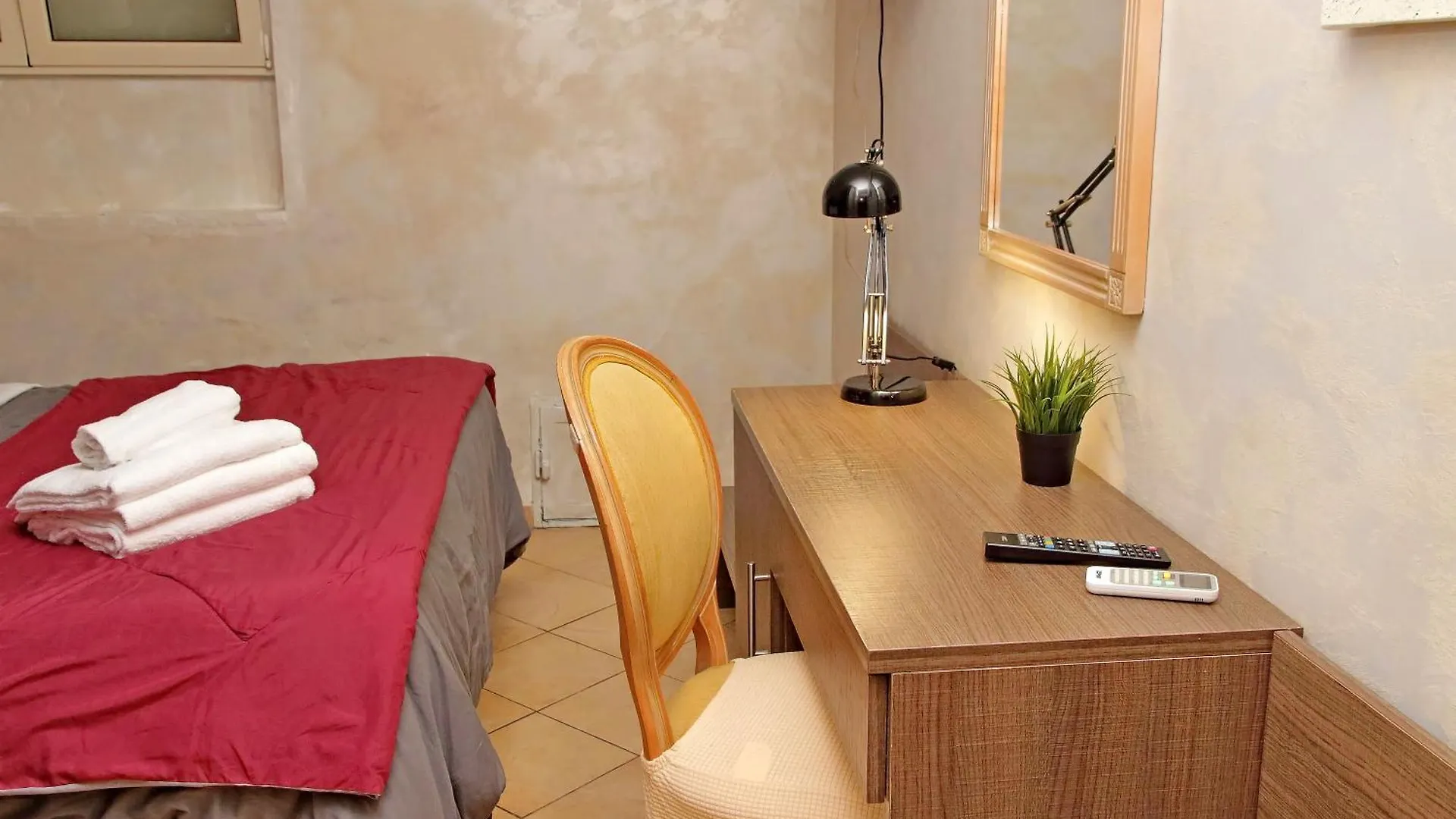 Gallery Home Rome