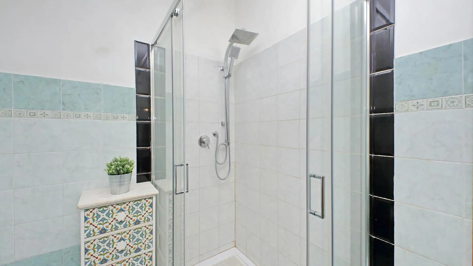 Gallery Home Rome