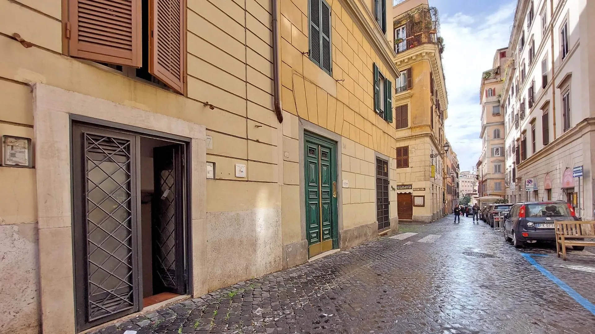 Gallery Home Rome 0*,  Italy